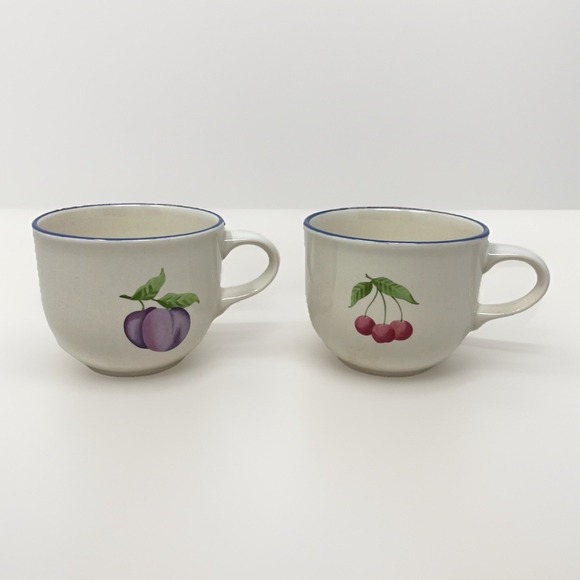 Pfaltzgraff Other - Vtg Pfaltzgraff Hopscotch 2 Coffee Mugs Cherry Plum Stoneware Retro USA Cottage